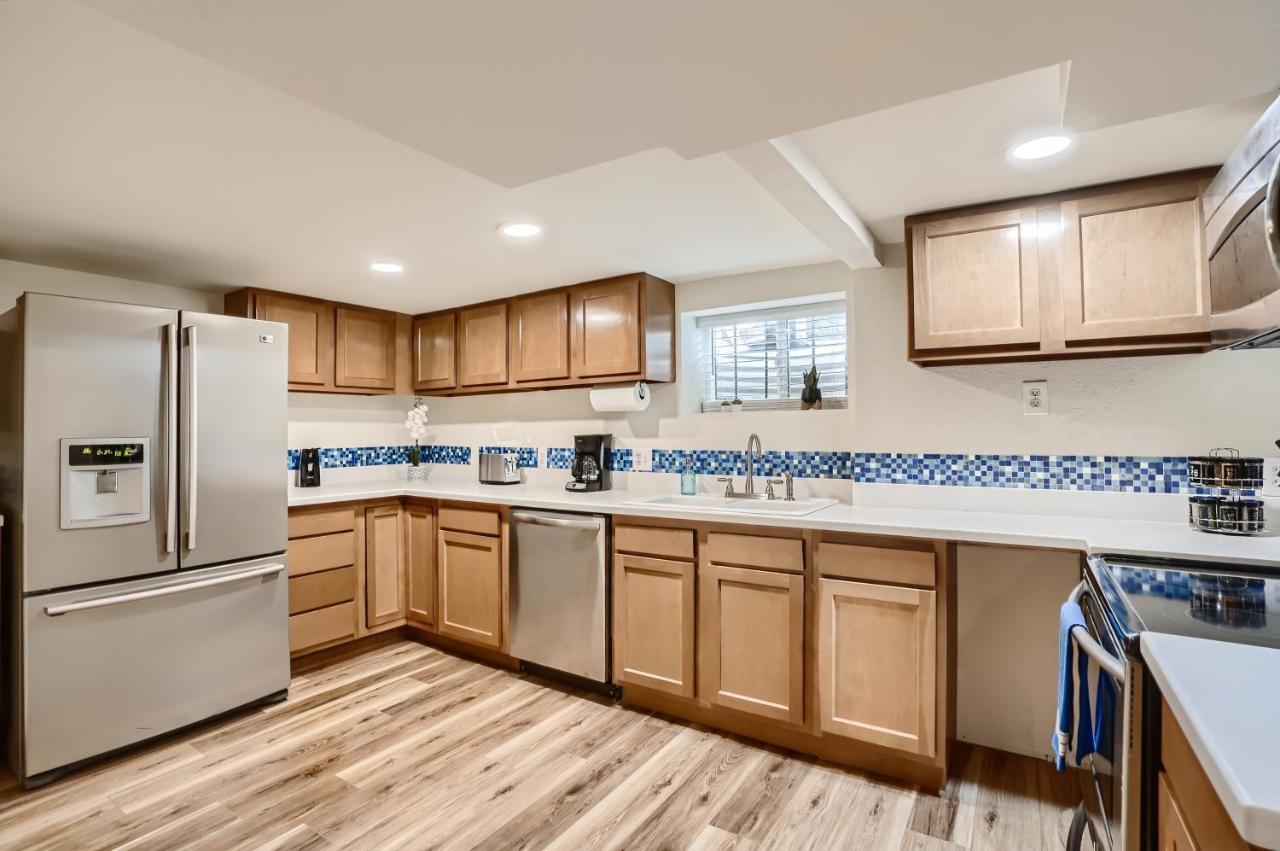 Sloans Lake Getaway - Basement Apartment Near Broncos And Downtown Denver Lakewood Exterior photo