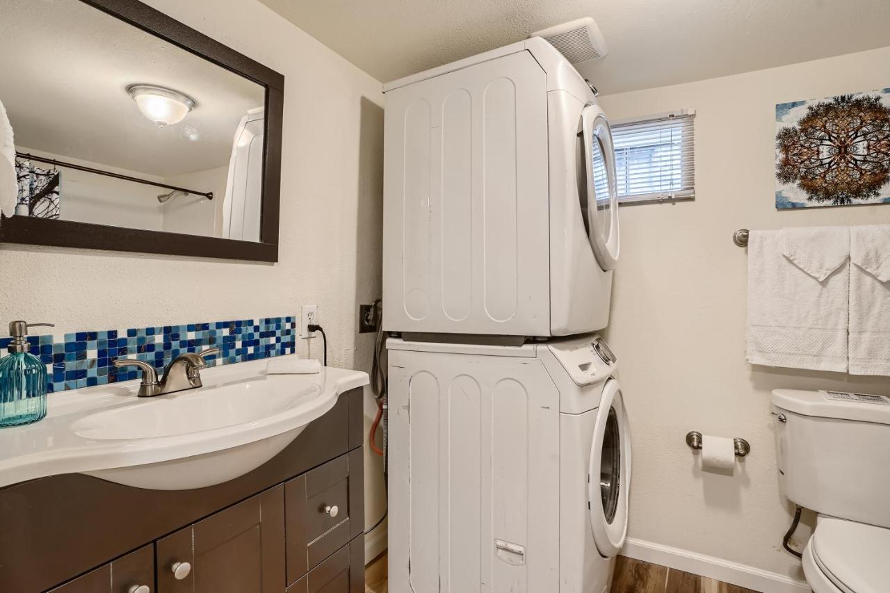 Sloans Lake Getaway - Basement Apartment Near Broncos And Downtown Denver Lakewood Exterior photo